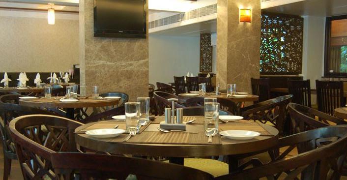 Comfort Inn President Near Ahmedabad Junction Station Bagian luar foto