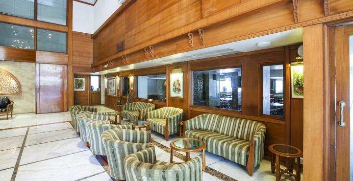 Comfort Inn President Near Ahmedabad Junction Station Bagian luar foto