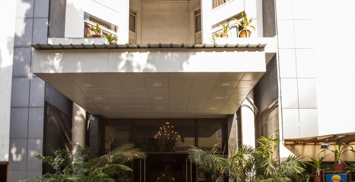 Comfort Inn President Near Ahmedabad Junction Station Bagian luar foto