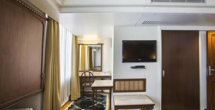 Comfort Inn President Near Ahmedabad Junction Station Bagian luar foto
